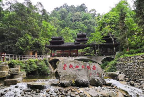 大同到包头的长途汽车几点发车，在哪个车站